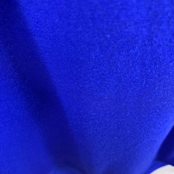 Lucy Runner Blue Sleeveless Muscle Tee Medium - Picture 10 of 11